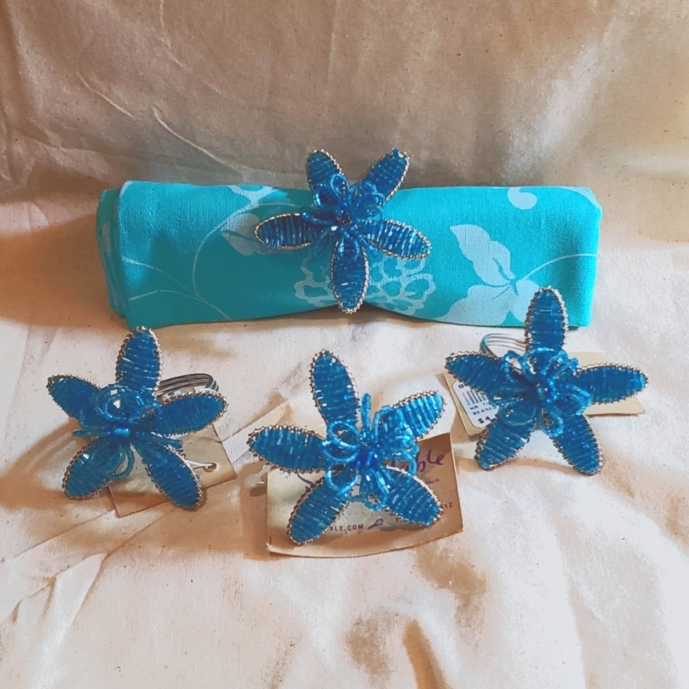 Elegant Set of 4 Blue Beaded Flower Napkin Rings – Sur La Table NWT